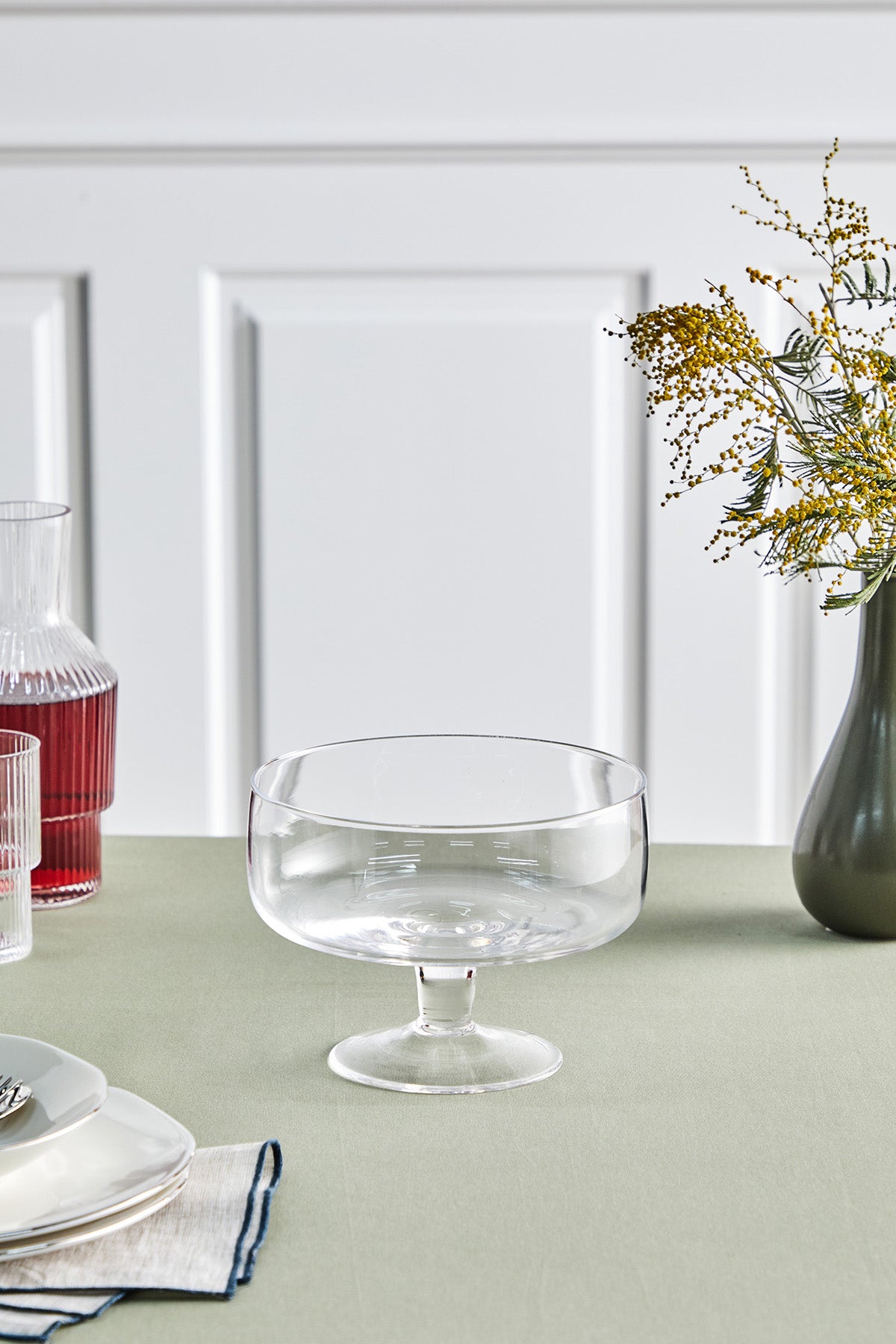 Noa Model Ayaklı Cam Salata ve Sunum Kasesi